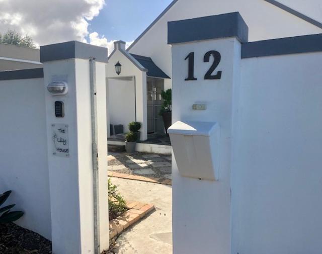 The Lily House Hotel Hermanus Exterior foto